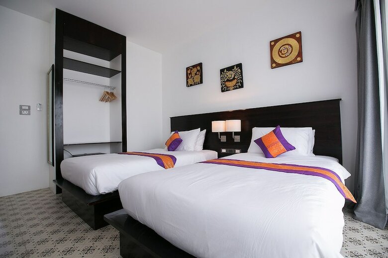Hotel Saksuksmile Resort