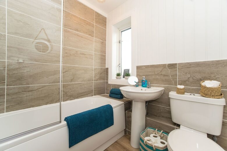 Klass Living - Kenmar House, Hamilton
