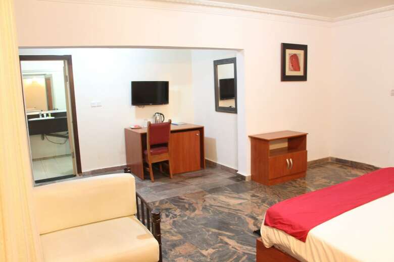 Casalinda Hotel & Gallery Resort