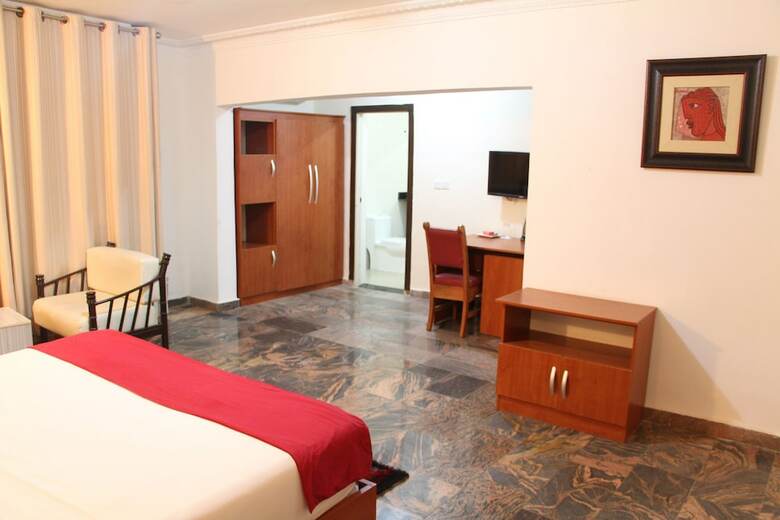 Casalinda Hotel & Gallery Resort