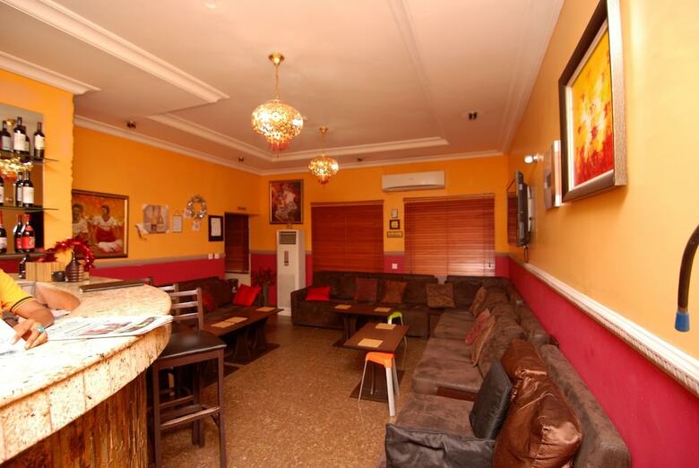 Trafford Hotel