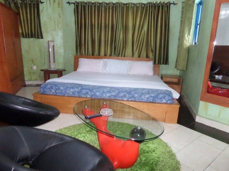 Hotel The Baywaters Suites
