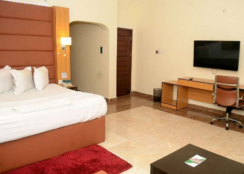Extended Stay Grand Hotel
