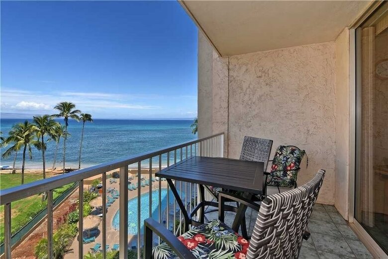 Royal Kahana #617 - Studio Condo