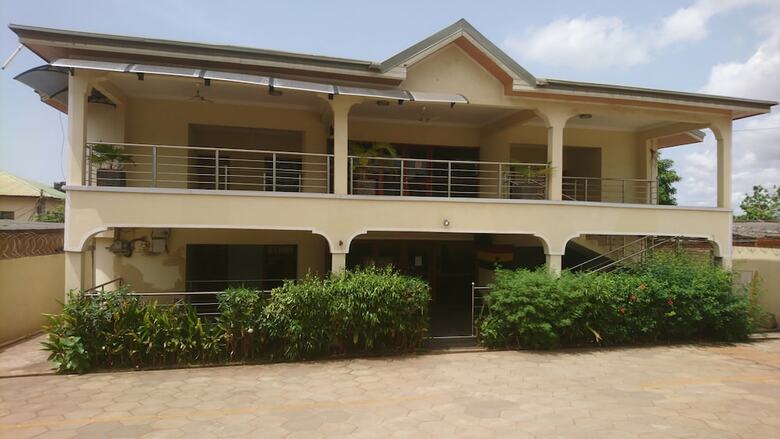 Hotel The Golden Apple Guest House