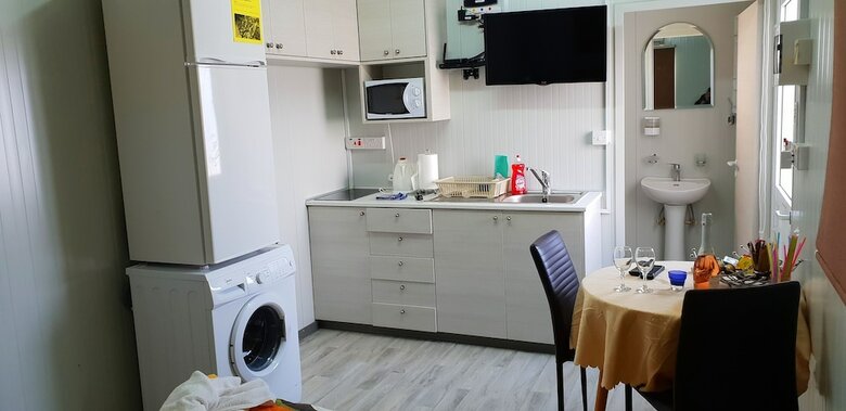 Astrofegia Apartments