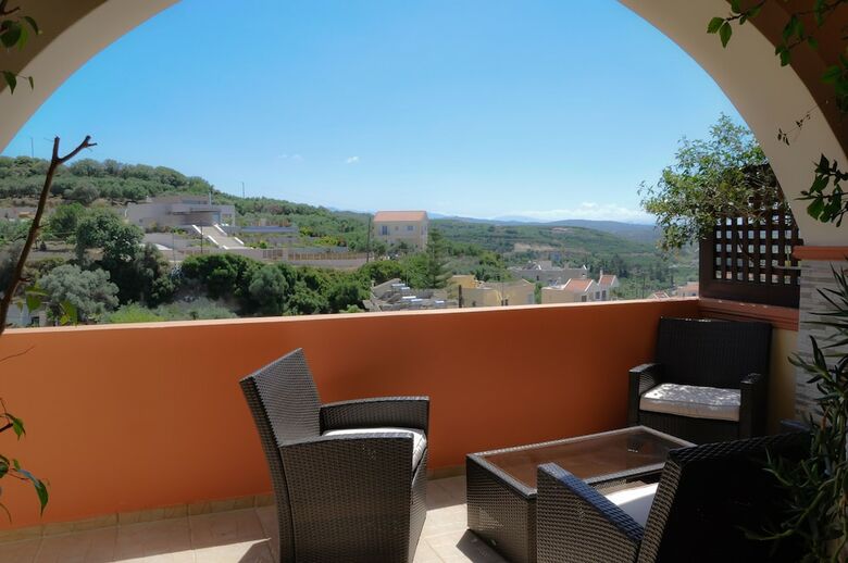 Apartamentos Orsalia Luxury Suites