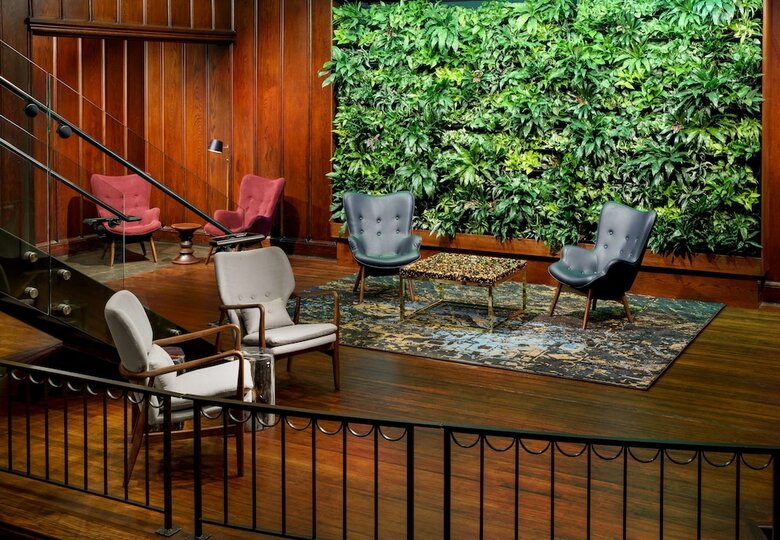 Distrikt Hotel Pittsburgh, Curio Collection By Hilton