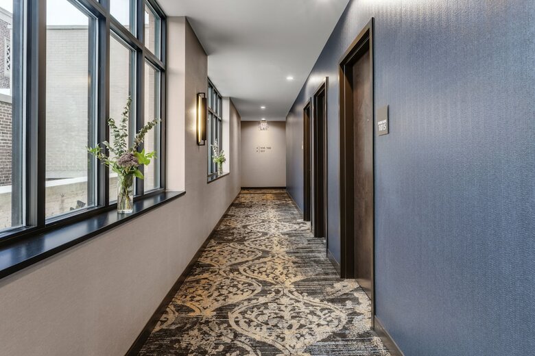Distrikt Hotel Pittsburgh, Curio Collection By Hilton
