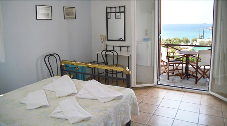 Hotel Agnadi Syros Studios & Rooms
