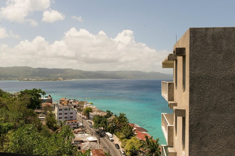 Aparthotel Montego Bay Club Resort