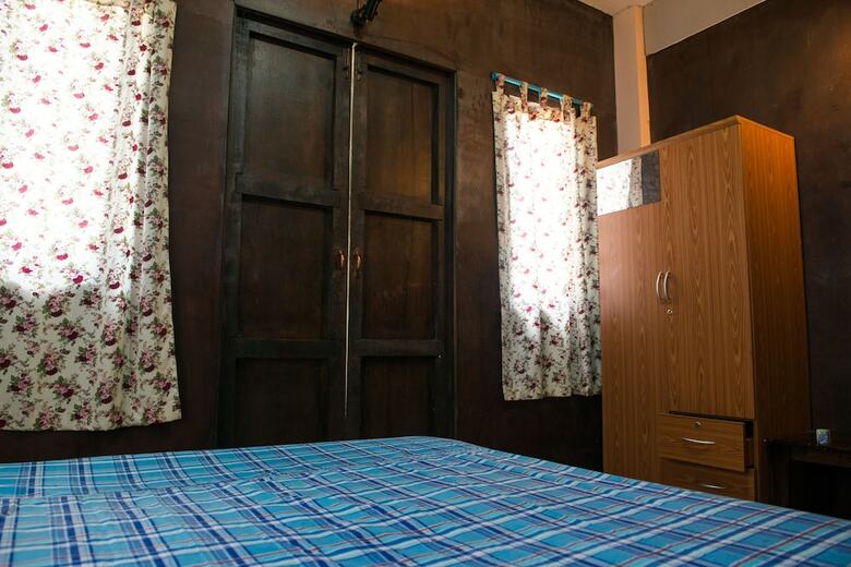 Hostal Love Station Hostel