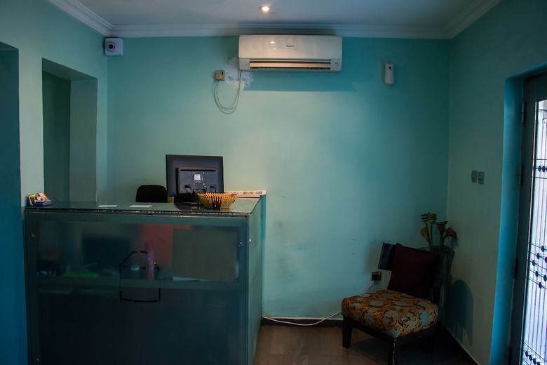 Hotel Precinct Comfort Services, Ikoyi