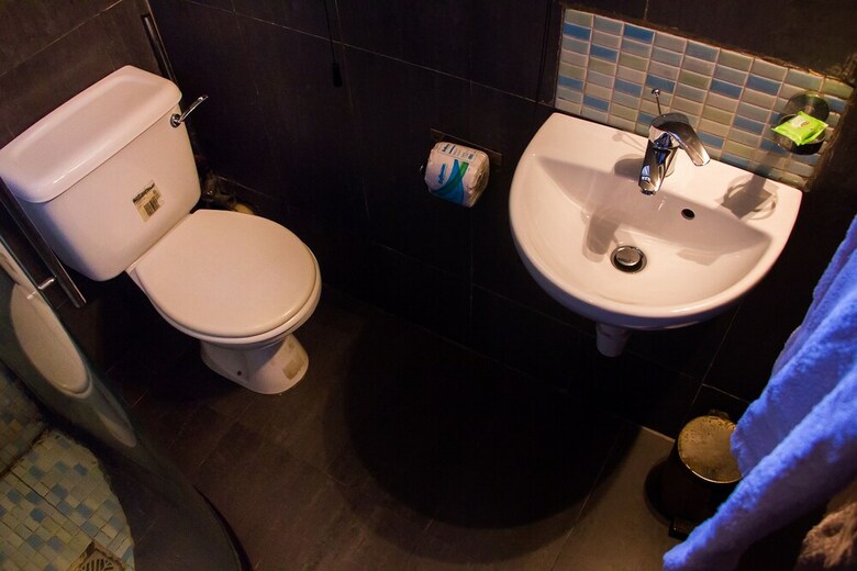 Hotel Precinct Comfort Services, Ikoyi