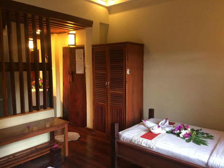 Hotel Chaluenxay Villa