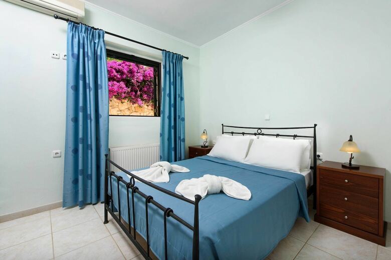 Il Tesori Dassia Villas