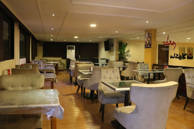 Grand Suites Hotel