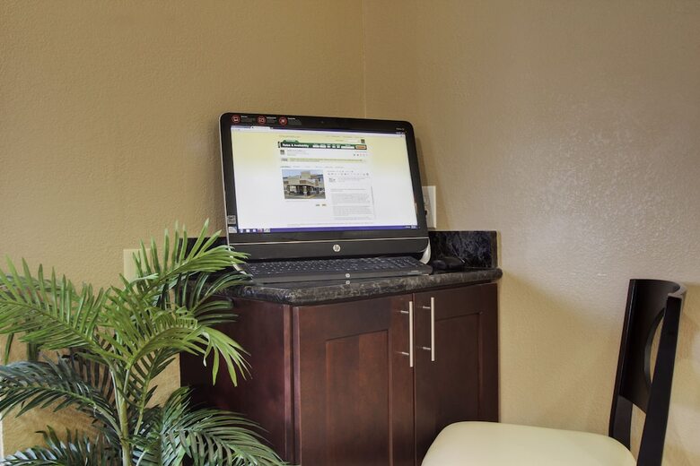 Hotel Quality Inn & Suites Des Moines Airport
