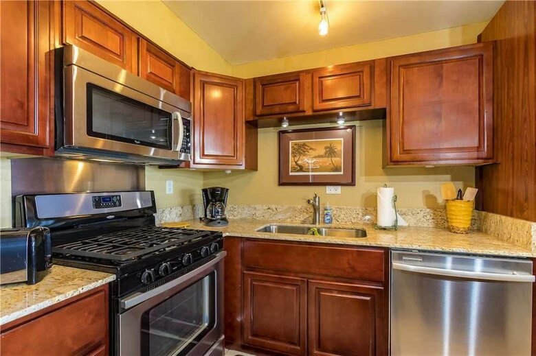 Kihei Akahi D-208 - 1 Br Condo