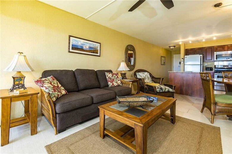 Kihei Akahi D-208 - 1 Br Condo