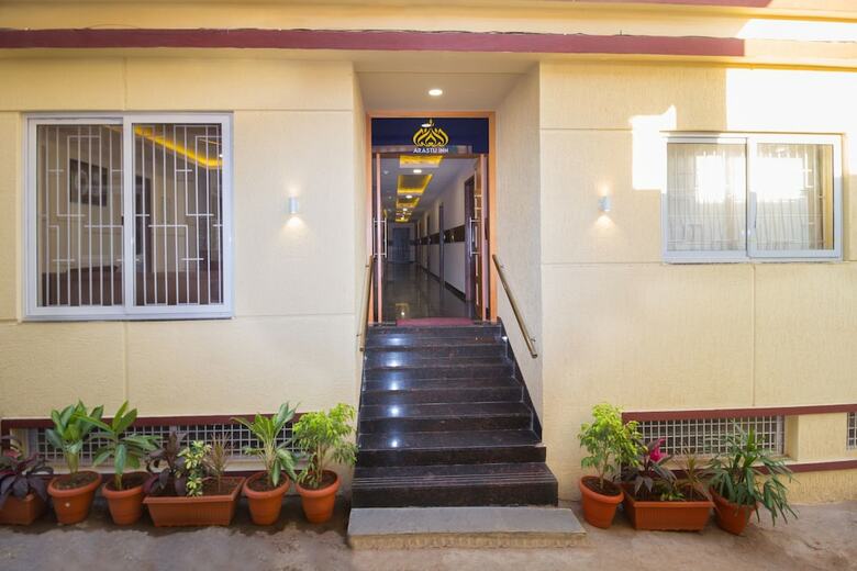 Hotel Treebo Trip Arastu Inn