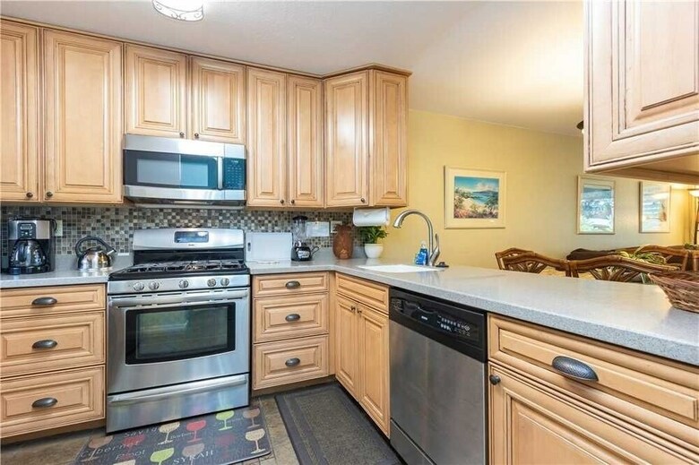 Kihei Akahi B-205 - 2 Br Condo