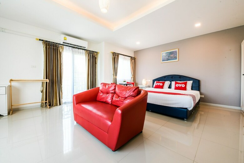 Hotel Oyo 403 Baan Hinwong