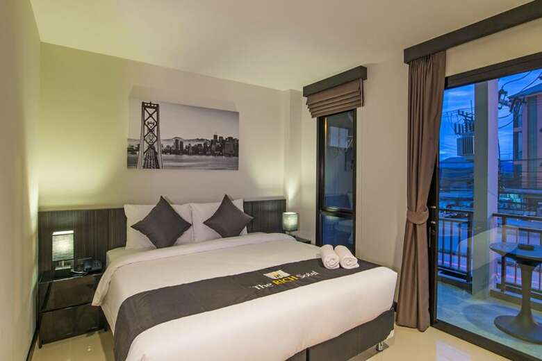 Hotel The Rich Sotel