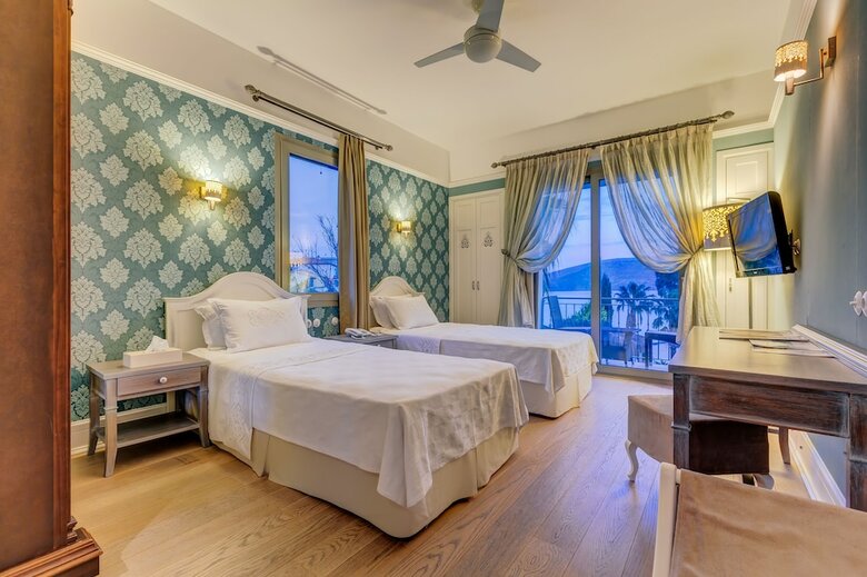 Antmare Hotel