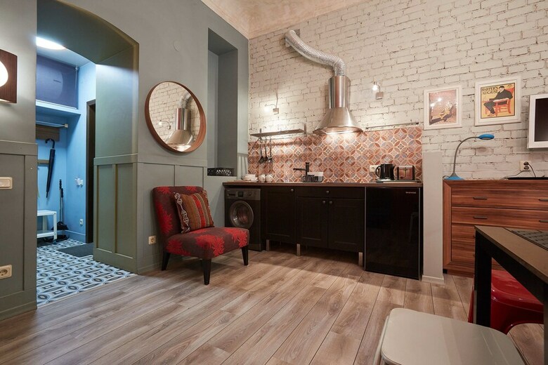 Mogol Apartments