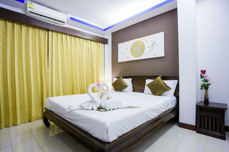 Luxur Boutique Hotel Patong