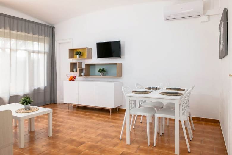 Rv Hotels Apartamentos Benelux