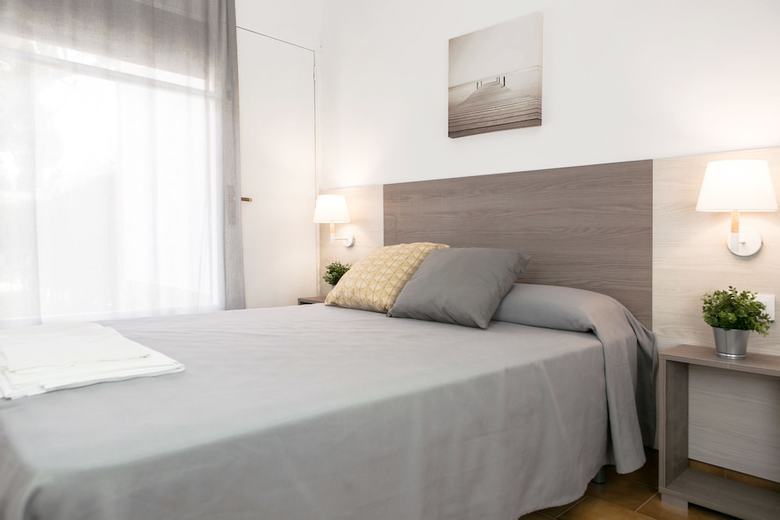 Rv Hotels Apartamentos Benelux