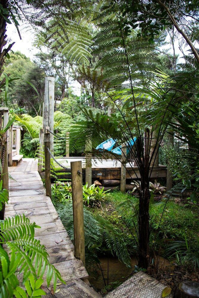 Hotel Hush Boutique Accommodation