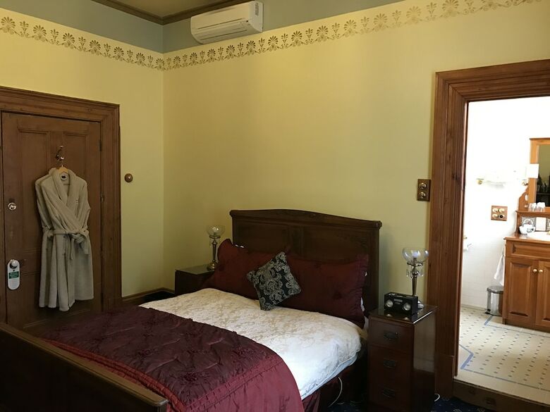 Bed & Breakfast Freeman On Ford