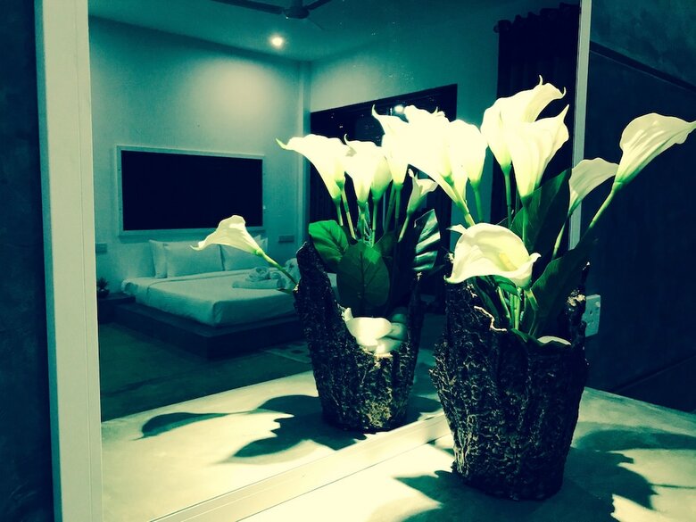 Hotel 8 Plus Motels