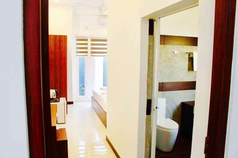 Hotel 8 Plus Motels