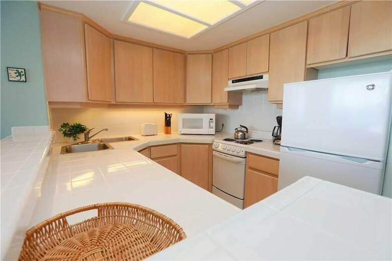 Valley Isle #707 - Studio Condo