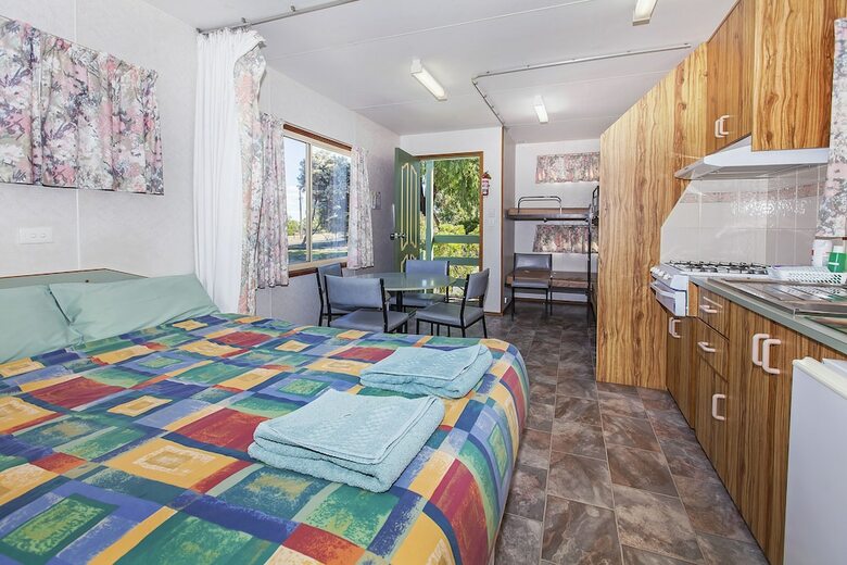 Naracoorte Holiday Park