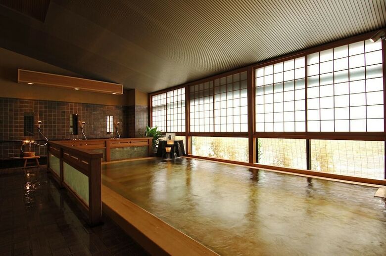 Kamimokuonsen Tatsumikan