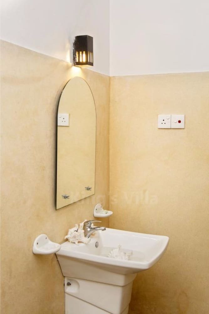 Hotel Kings Villa