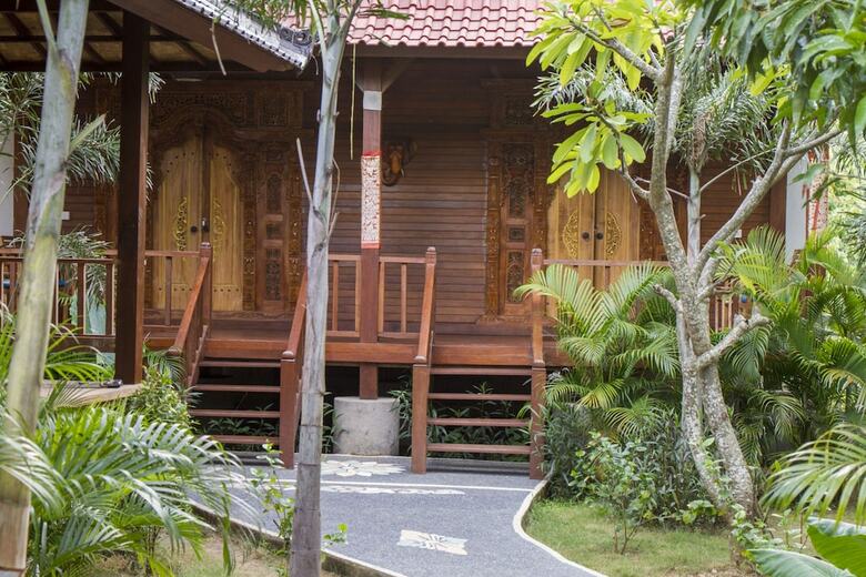 Hotel Warisan Villa