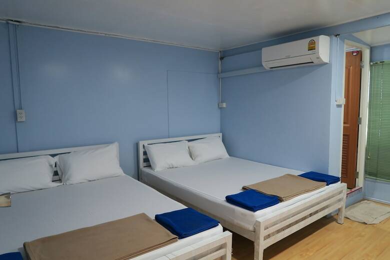 Hostal Red Lips Hostel