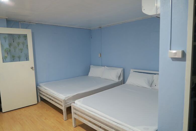 Hostal Red Lips Hostel
