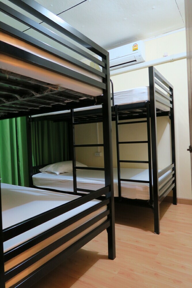 Hostal Red Lips Hostel