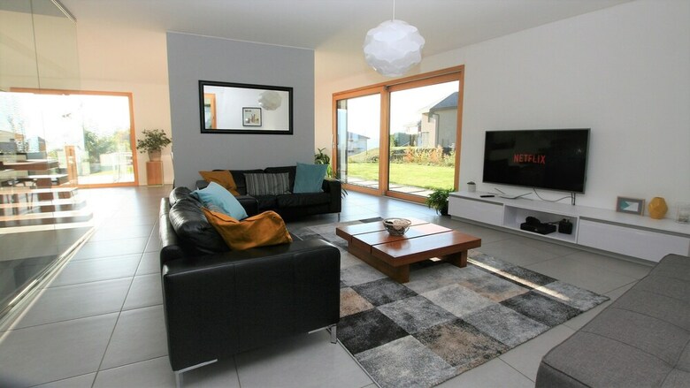Villa Montreux Holiday Home