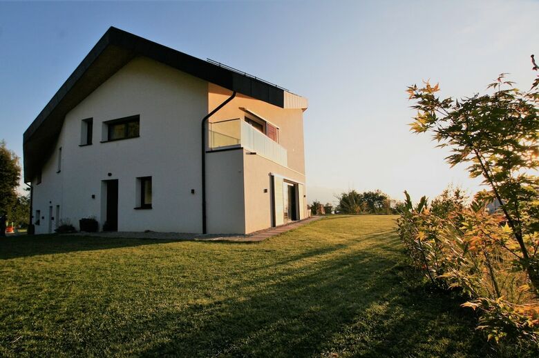 Villa Montreux Holiday Home