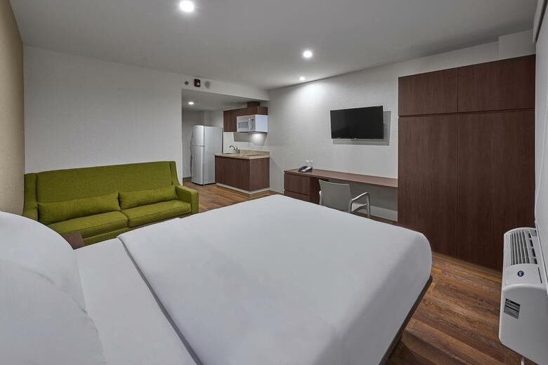 Hotel Extended Suites Tijuana Macroplaza