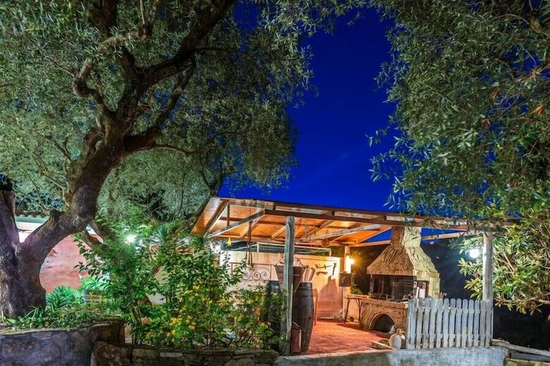 Apartamentos Ilyessa Cottages