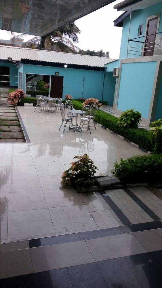 Primal Hotel Apapa